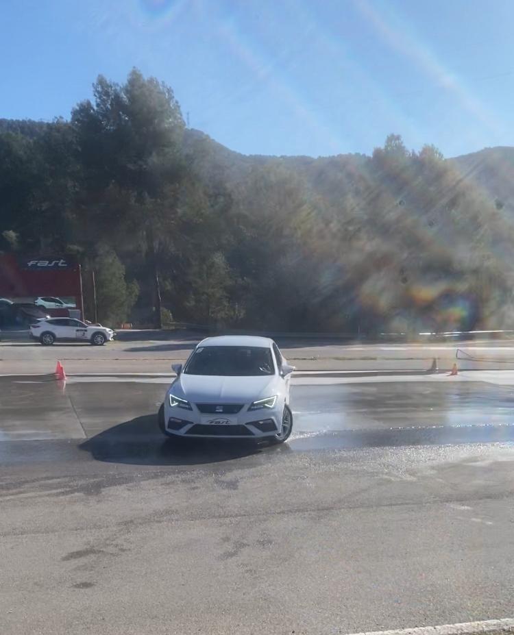 Curs de Conducció Esportiva a Castellolí